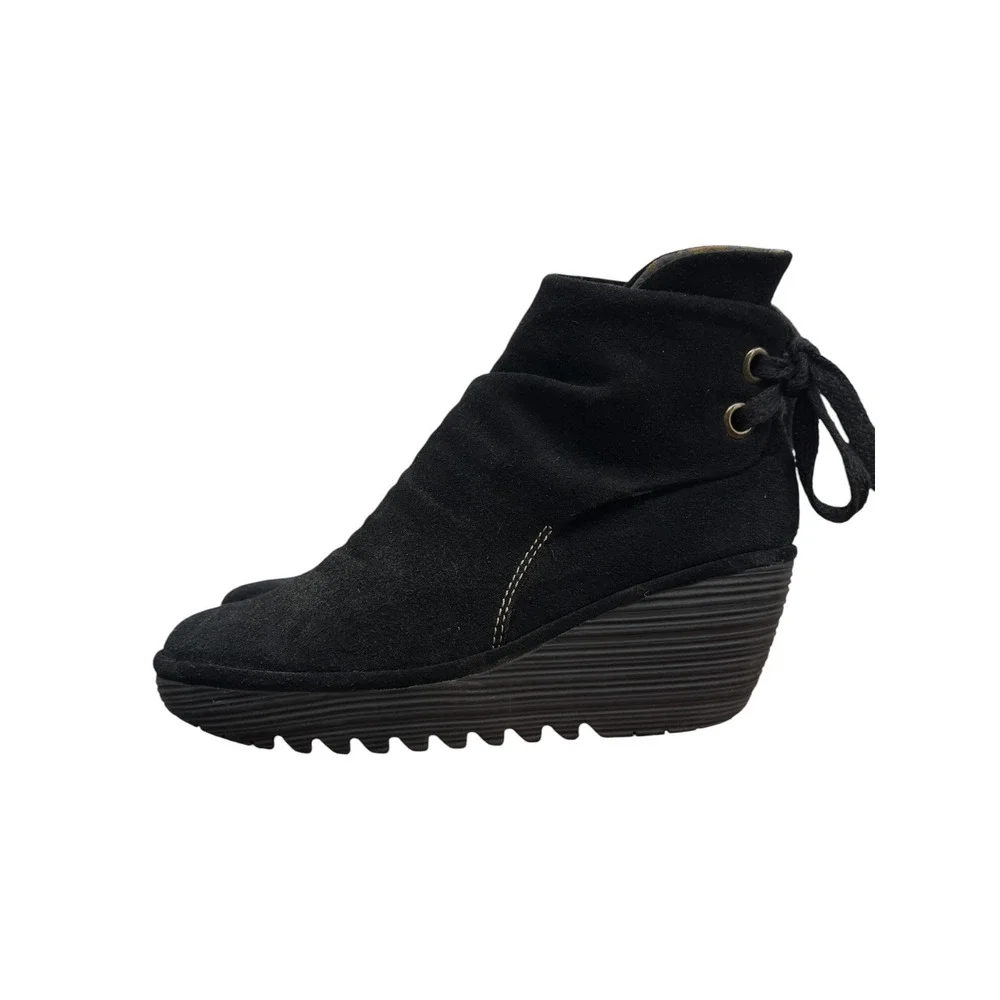 Fly London Yama Wedge Boot Ankle Women 39 8.5 Black Slouchy Artsy Comfort Suede